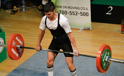 נער חרדי בן 18 זכה במקום הראשון בתחרות ארצית בהרמת משקולות לנוער