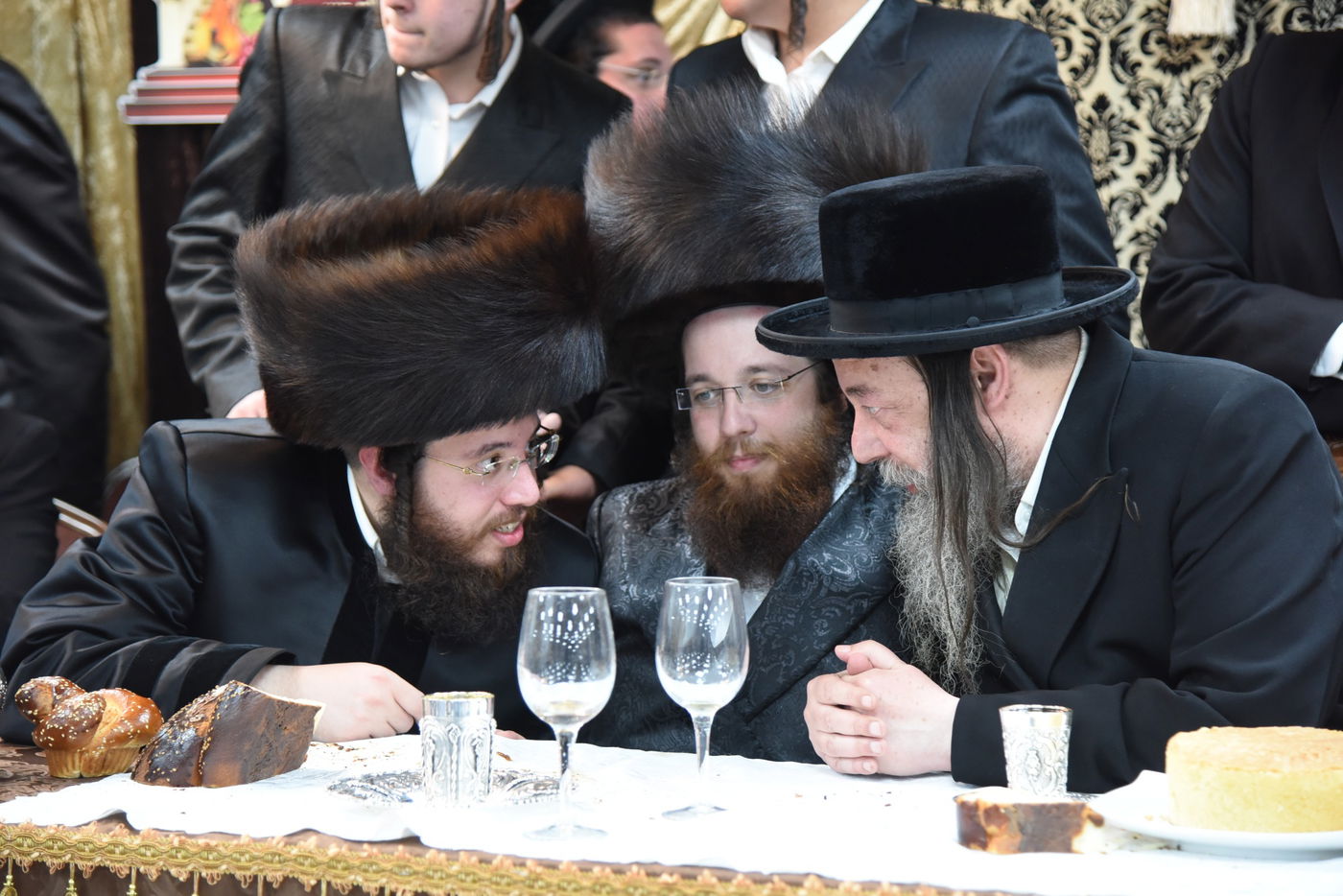 השבע ברכות שערך ראש ישיבת שומרי אמונים • צפו