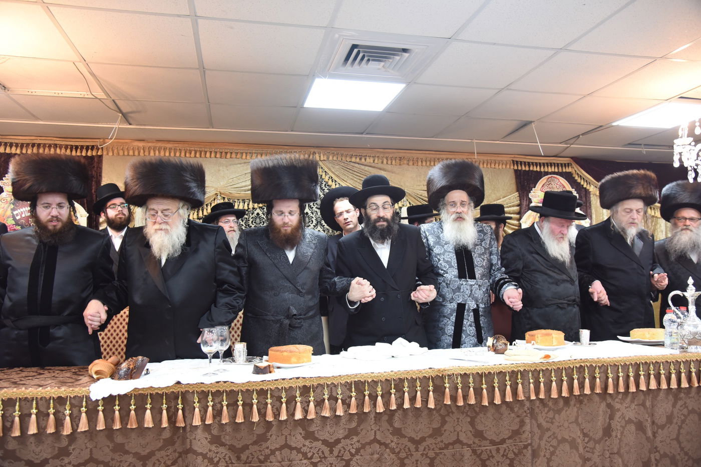 השבע ברכות שערך ראש ישיבת שומרי אמונים • צפו