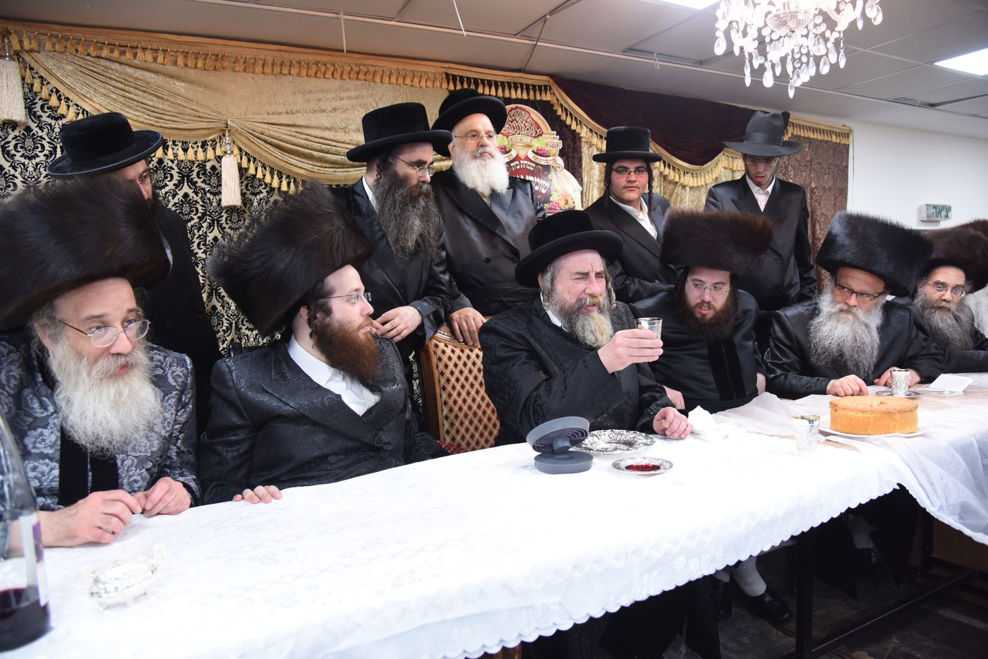 השבע ברכות שערך ראש ישיבת שומרי אמונים • צפו