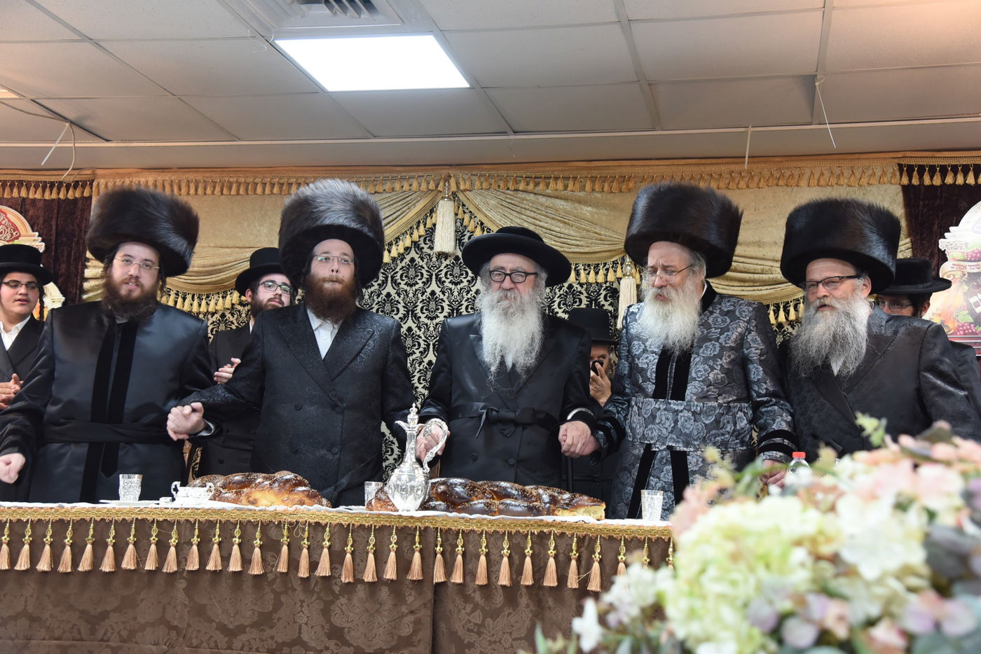 השבע ברכות שערך ראש ישיבת שומרי אמונים • צפו