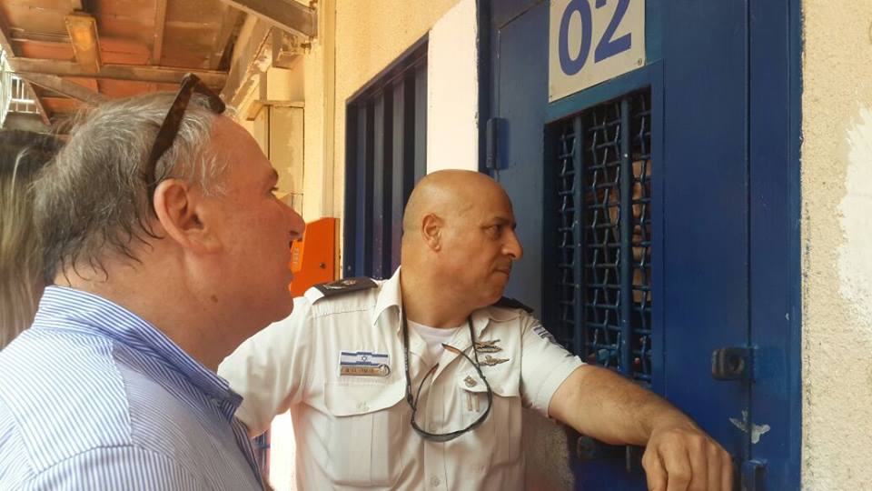 ח"כ אמסלם בכלא, אמש