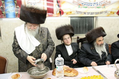 השבע ברכות האחרון בטעמשוואר. גלריה