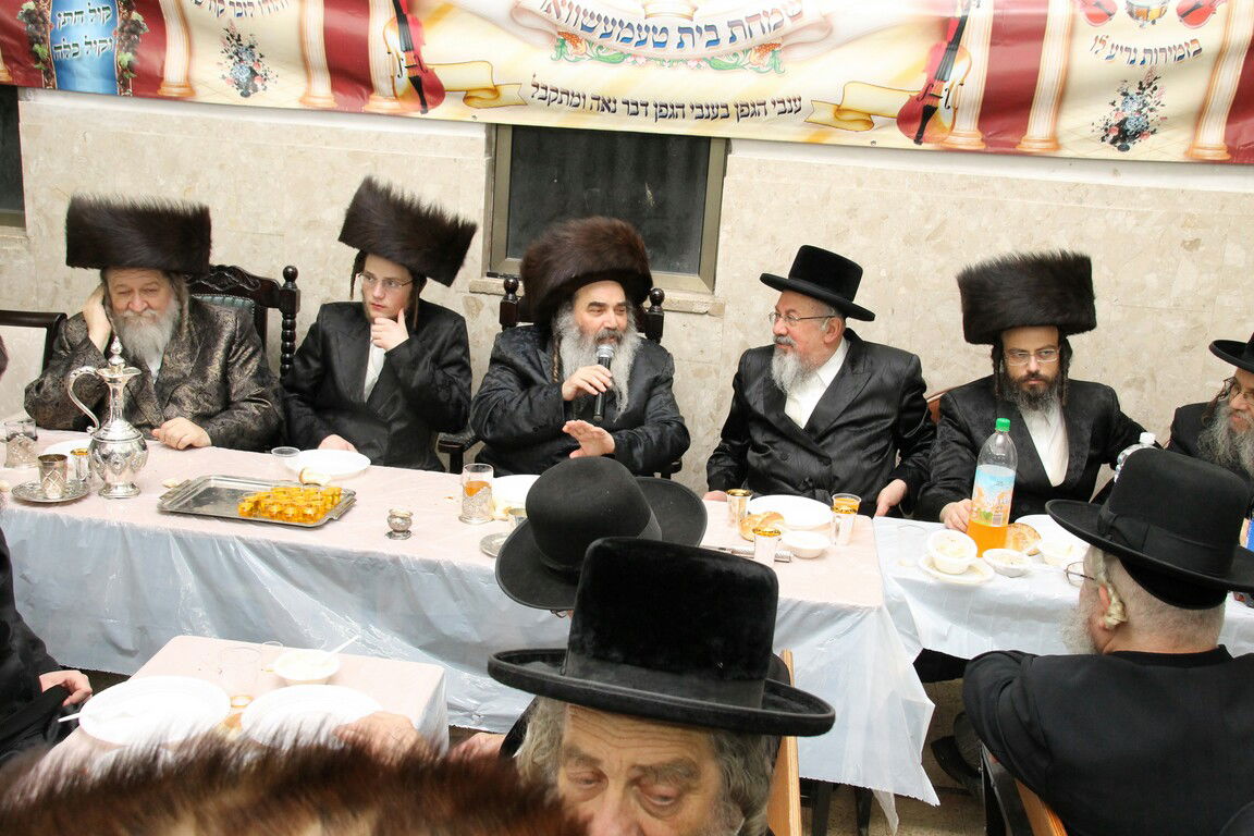 השבע ברכות האחרון בטעמשוואר. גלריה