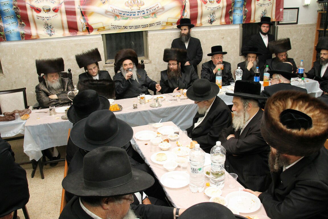 השבע ברכות האחרון בטעמשוואר. גלריה