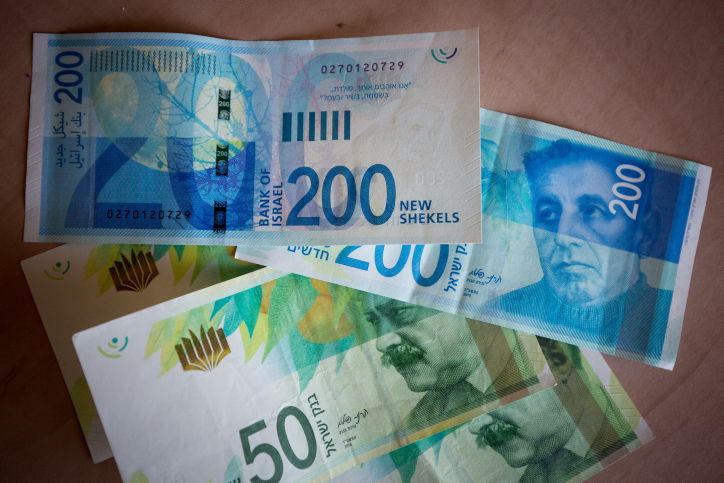 בשורה לעובדים: שכר המינימום עולה ב-200 שקלים נוספים