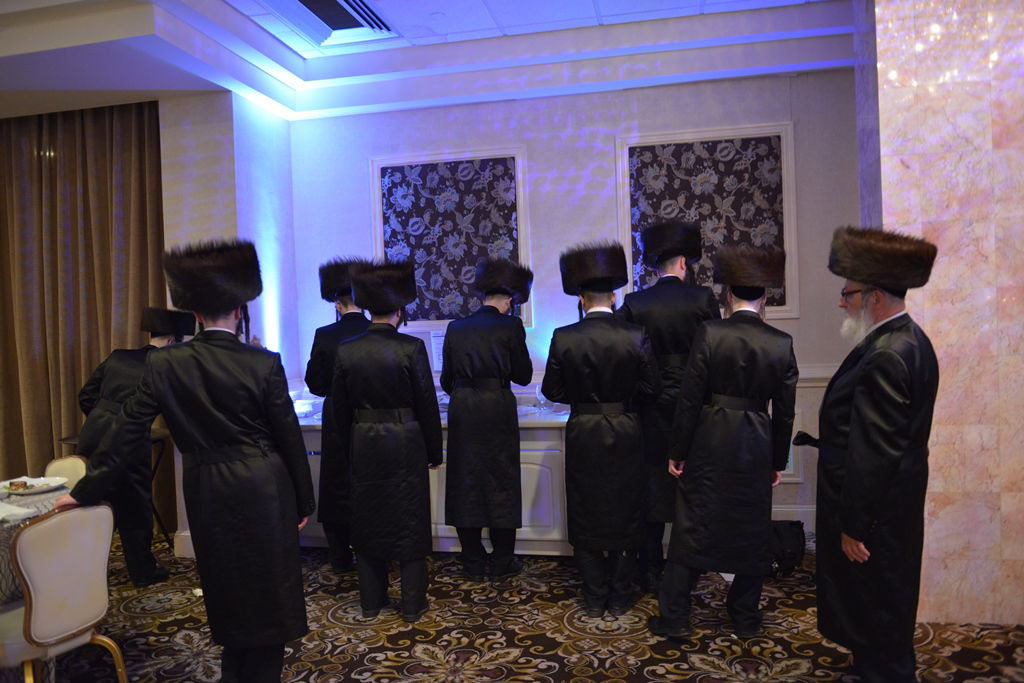 שבע ברכות לנכד האדמו"ר מסאטמר. גלריה