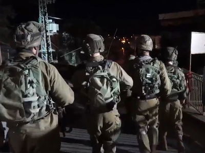 צפו: לוחמי צה"ל פשטו על העיר חברון