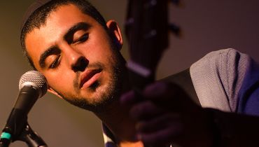 ישי ריבו בביצוע מיוחד ל"ארץ צבי" • צפו