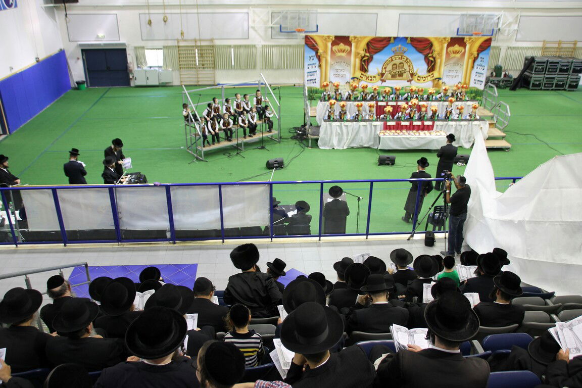 קורת רוח: ילדי 'מתיבתא' חגגו "חומש סעודה"