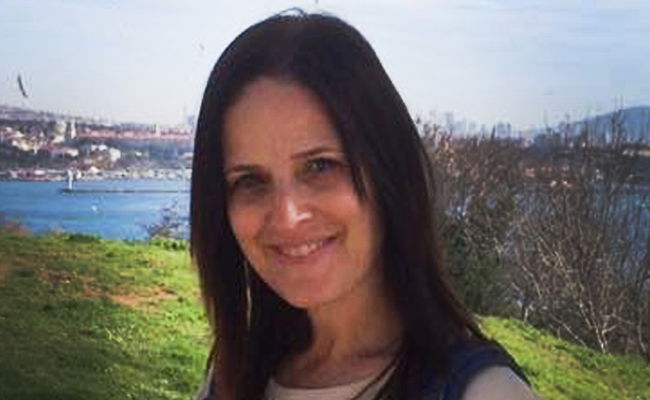 אסתי וינשטיין