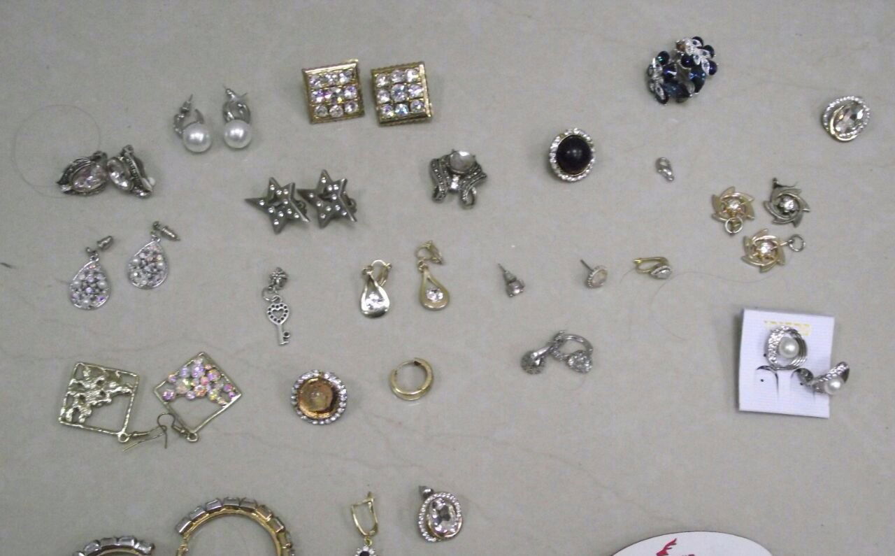 נלכדה כנופיית פורצים שגנבה רכוש רב. תמונות