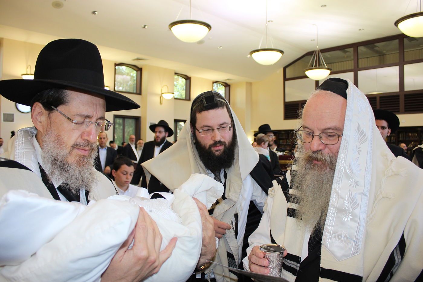 הגאון רבי בן ציון קוק: "אובמה הוא פחות משיעור ברכה"