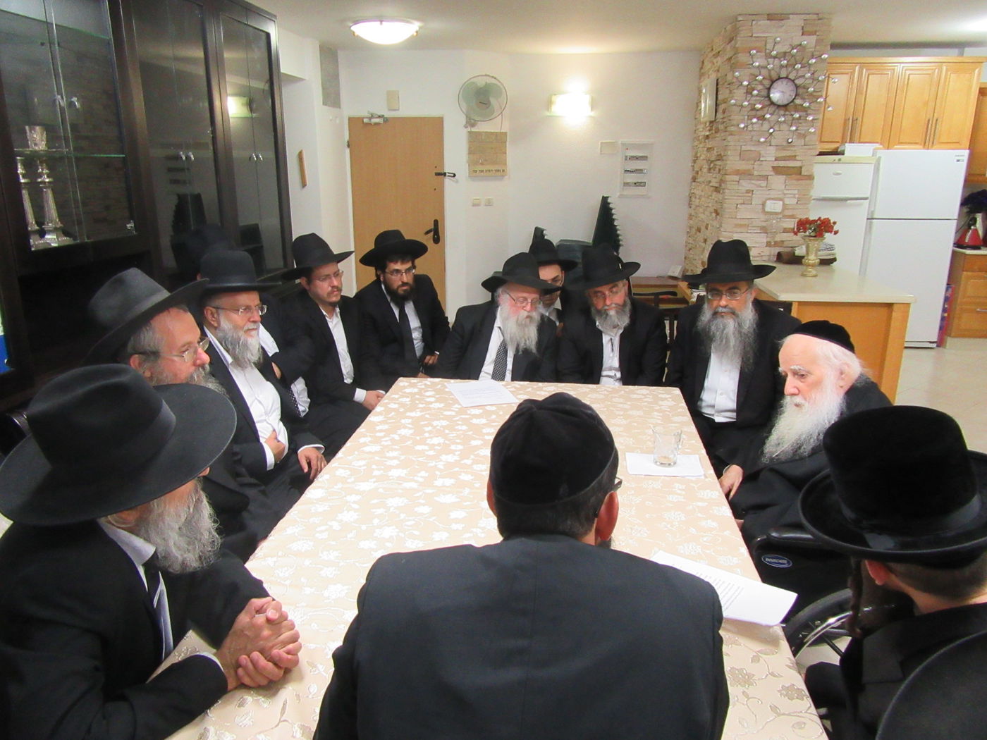 חילולי שבת בטבריה החרדית; כל רבני הקהילות התכנסו