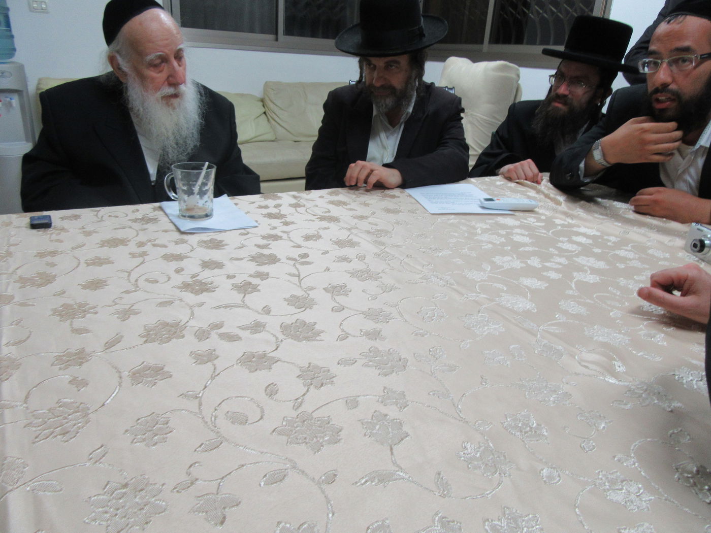 חילולי שבת בטבריה החרדית; כל רבני הקהילות התכנסו