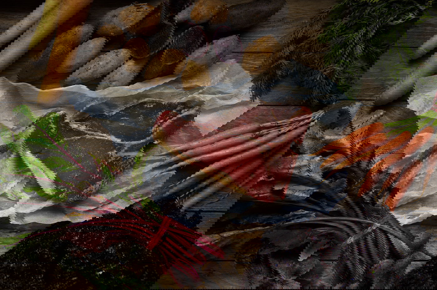 בעל הקצבייה החליק במקום העבודה. אילוסטרציה