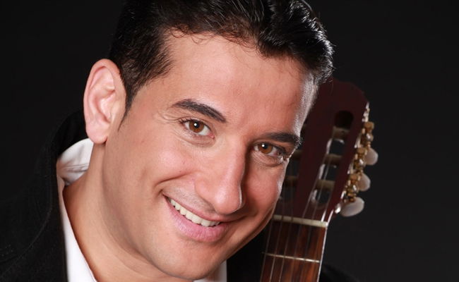 איך קרה שבאלבום אחד, שלושה שירים של חיים ישראל עוסקים ב"העולם גלגל"