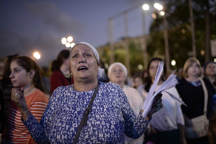 חב"דניקים וכאלו שלא חגגו בכיכר רבין • צפו
