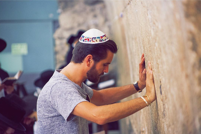 סקוט דיסיק בכותל