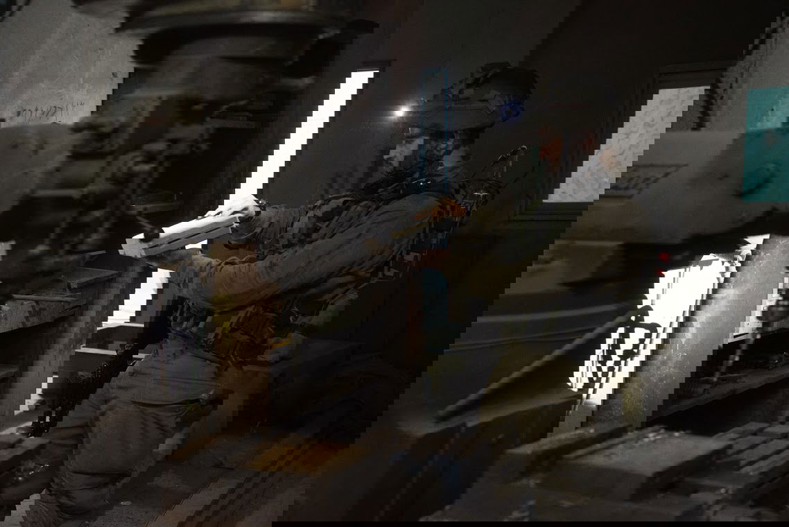 חברון: צה"ל תפס שתי מחרטות לייצור אמל"ח