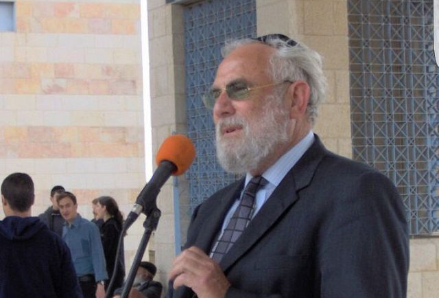 ר' משה חיים שיינפלד