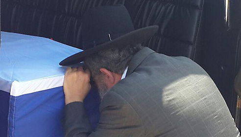 הלויית החייל: "כולנו יודעים שאתה צדיק"