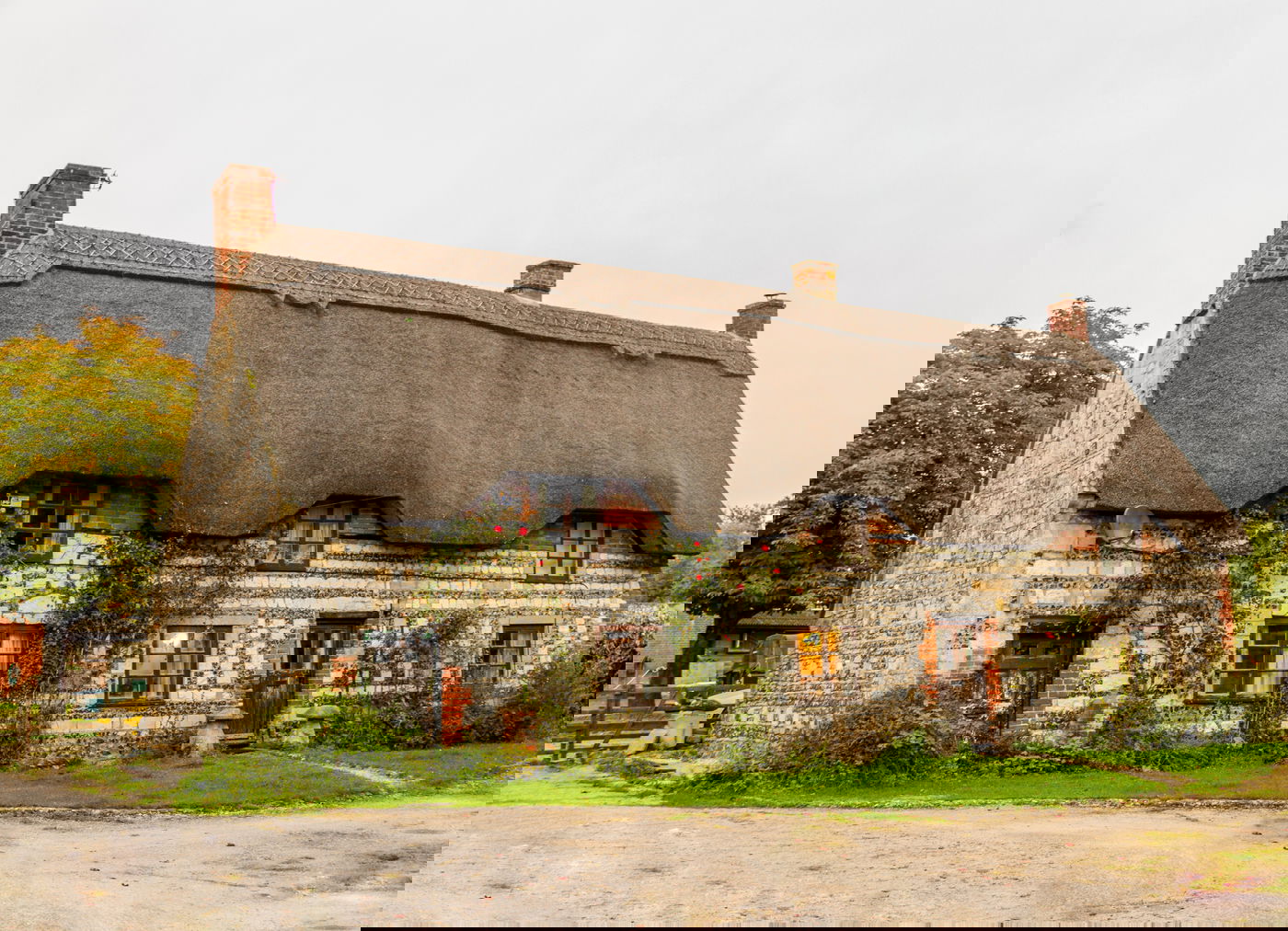 גילתה שהדירה הייתה שייכת לבעלה, הדיירים יפונו? אילוסטרציה