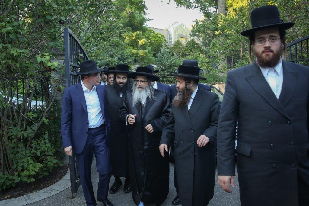 בתוך 12 שעות גוייסו שלושה מיליון דולר • תיעוד ענק