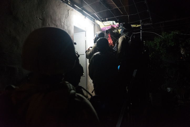 פעילות לילית למעצר מבוקשים