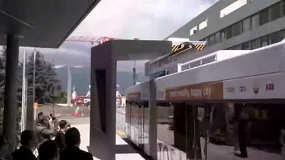 אוטובוס "ירוק" ייטען בכל תחנה באמצעות החשמל