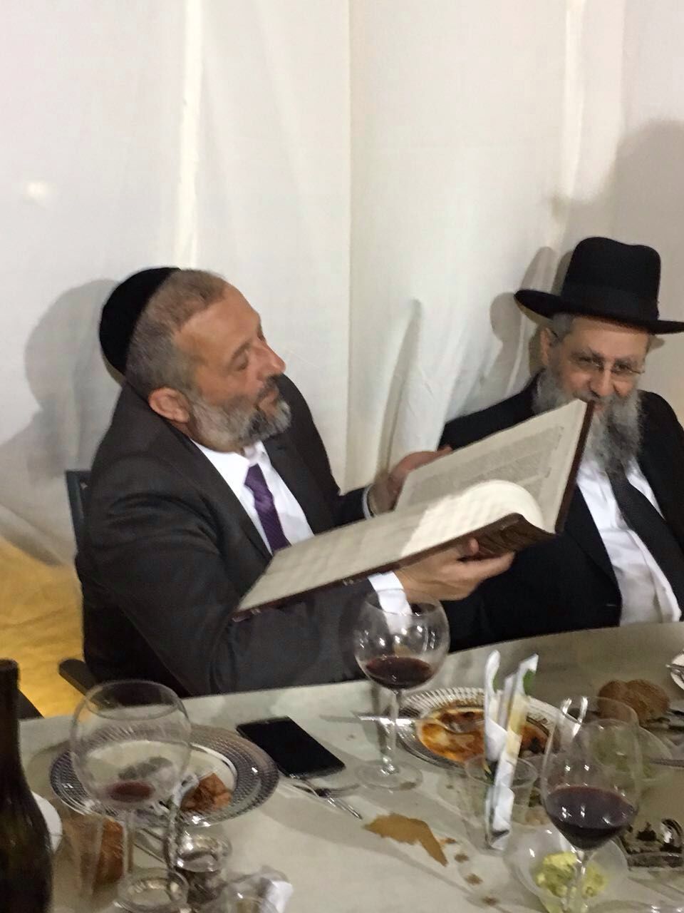 העתק ראשון של ה'אור החיים' הקדוש בידיו של דרעי