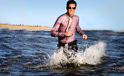 למה ללכת לבאר שאפשר להישאר בבית? אילוסטרציה