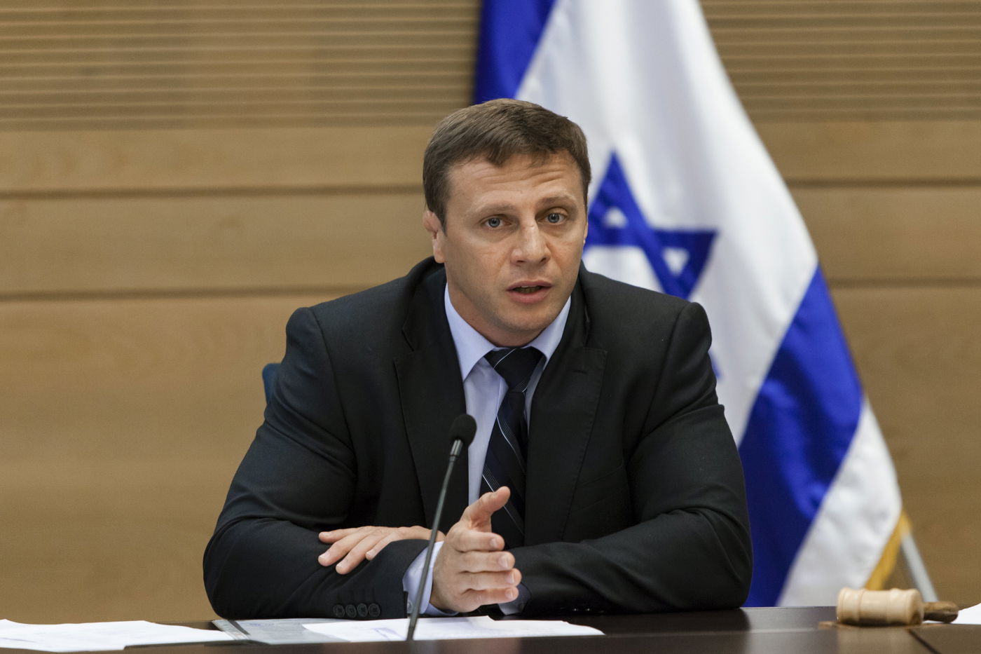 ח"כ יואל רזבוזוב