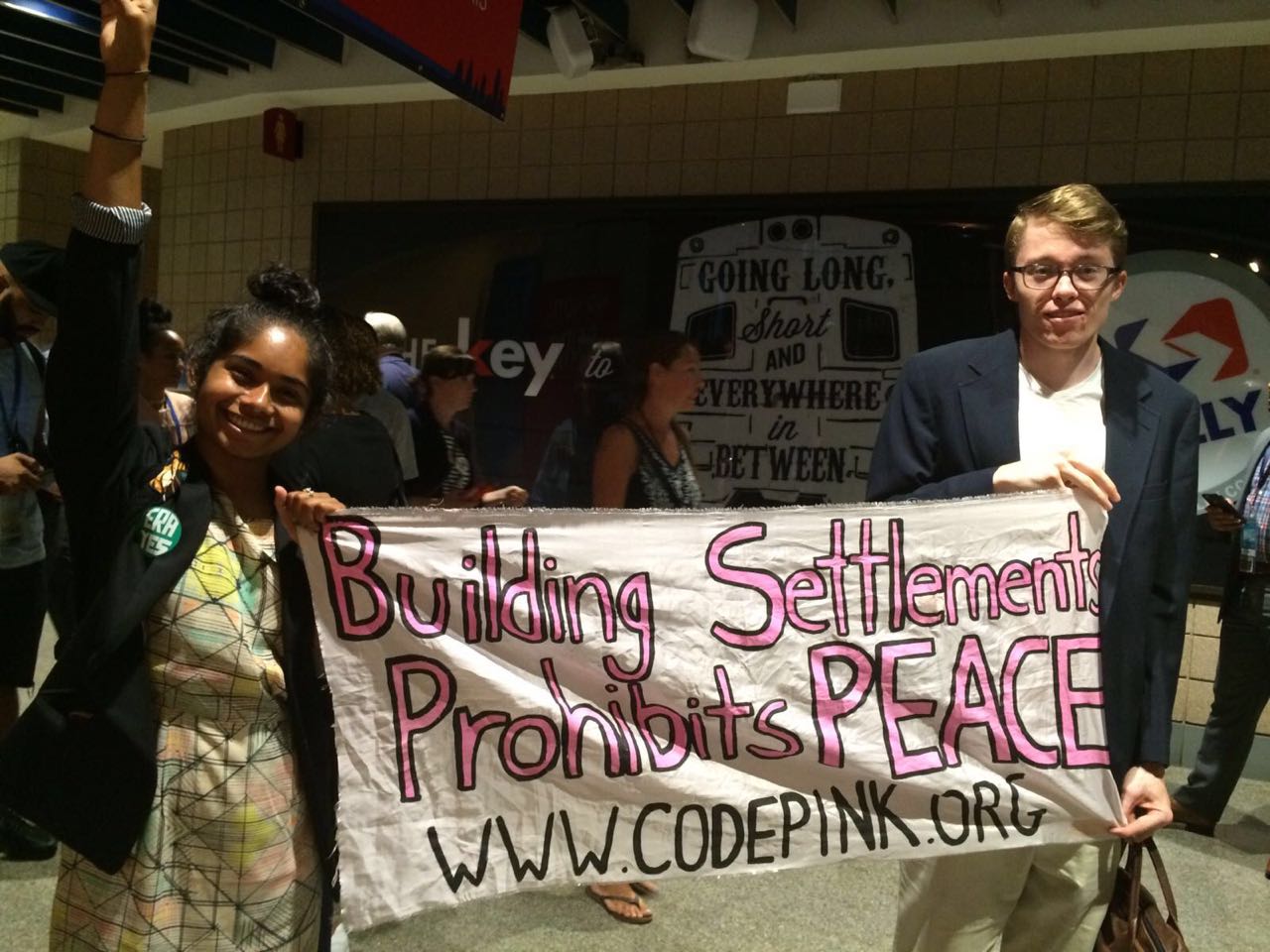 שלטי תמיכה בפלסטינים