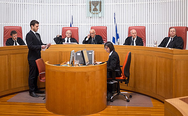 שופטי בג"ץ ארכיון