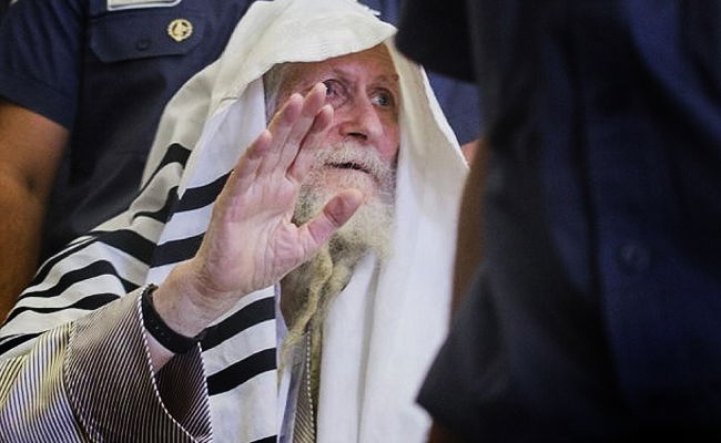 הרב אליעזר ברלנד בביהמ"ש, היום