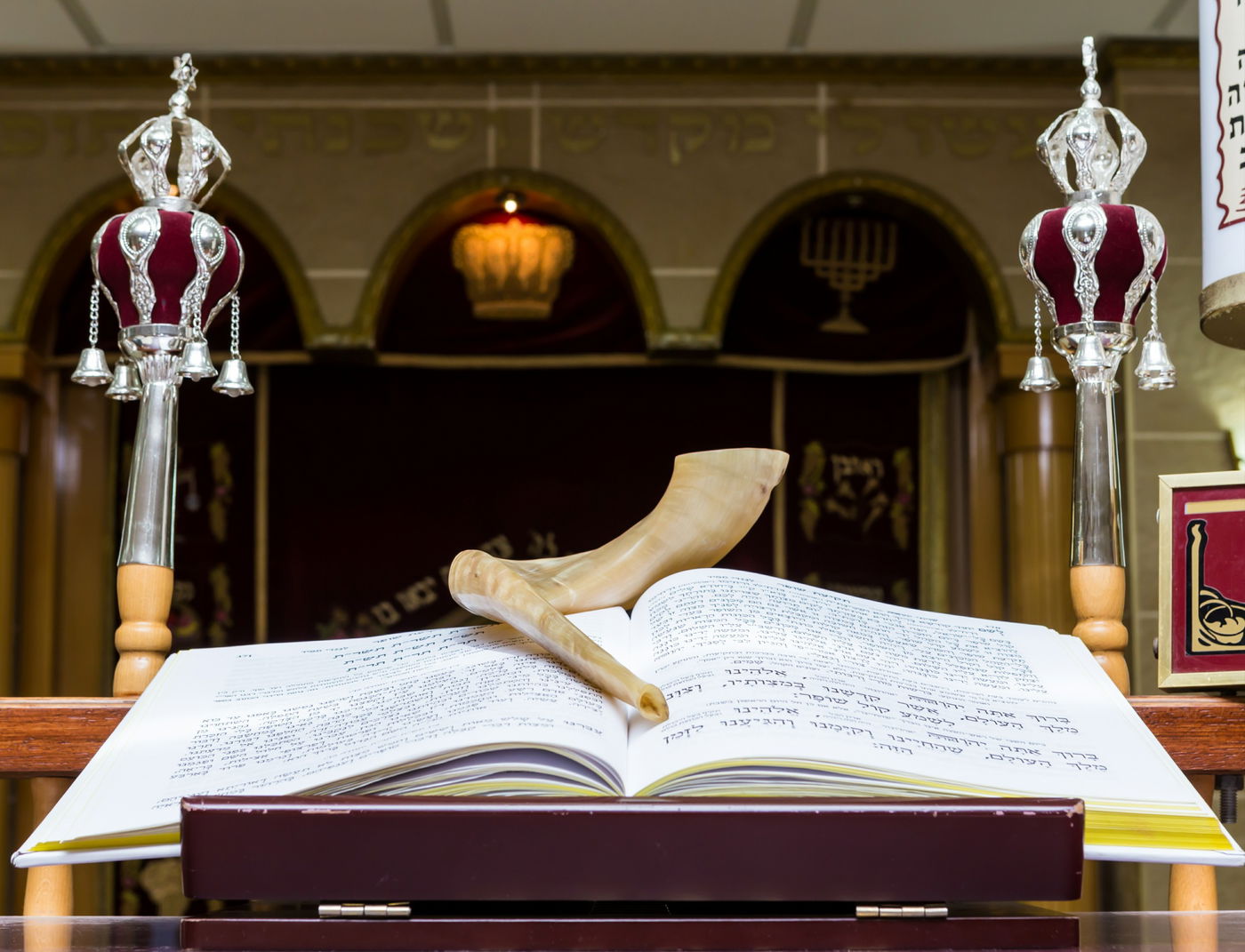 חגי תשרי מעוררים געגועים ורגשות יהודיים ורף הפניות עולה. אילוסטרציה