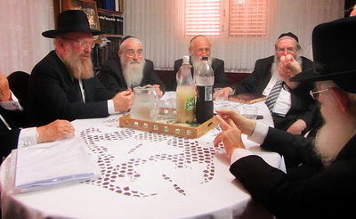 כינוס של איגוד מנהלי הסמינרים נגד המחוז החרדי, ארכיון