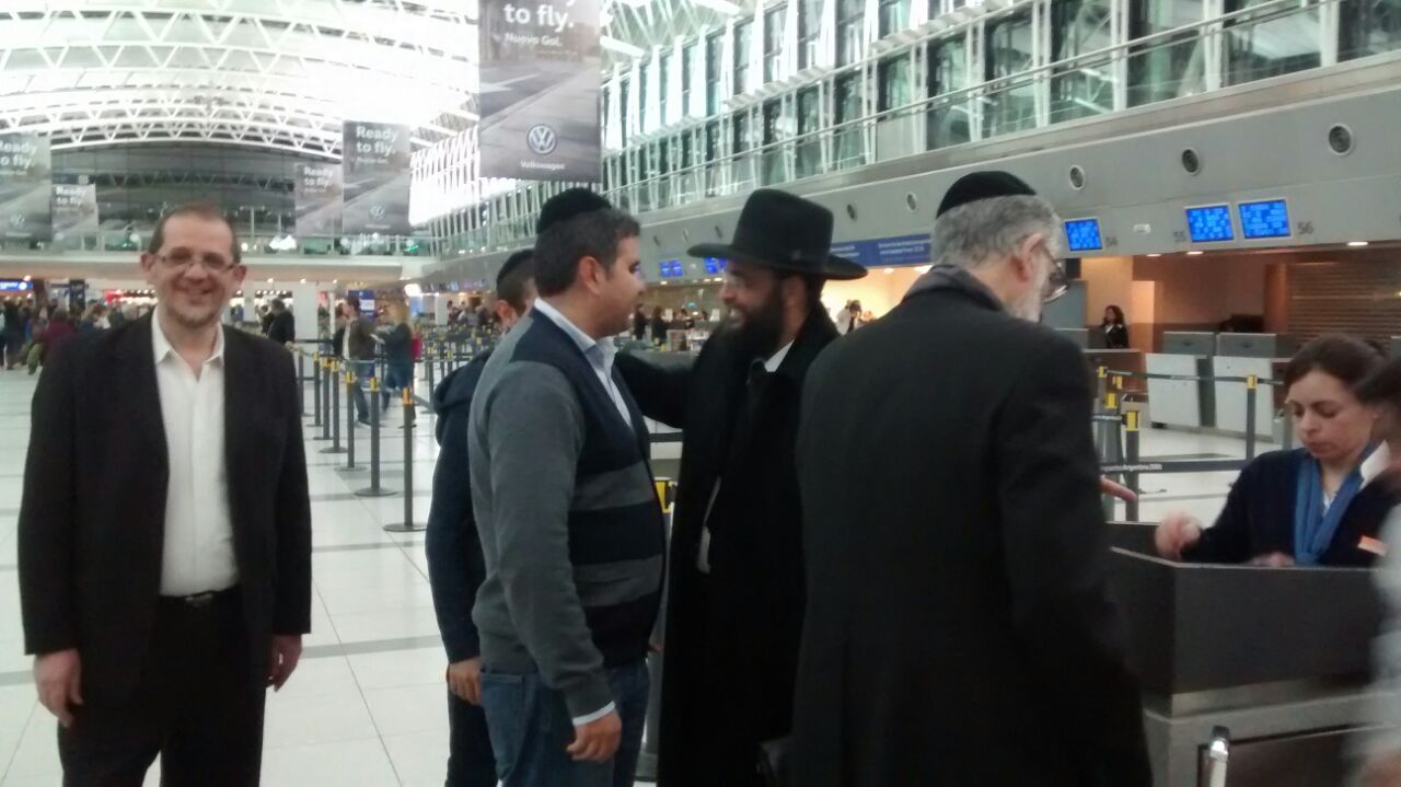 הרב אברהם זיאת נפרד מארגנטינה. תיעוד