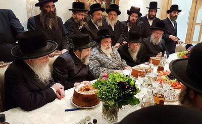 אדמו"רים גייסו רבע מליון לירות שטרלינג למלחמה באסתי וינשטיין הבאה