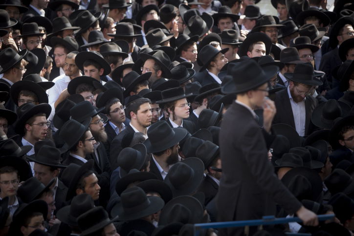 אלפים ליוו את ראש הישיבה בדרכו האחרונה