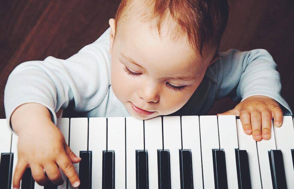 יש מצב שהוא גאון?