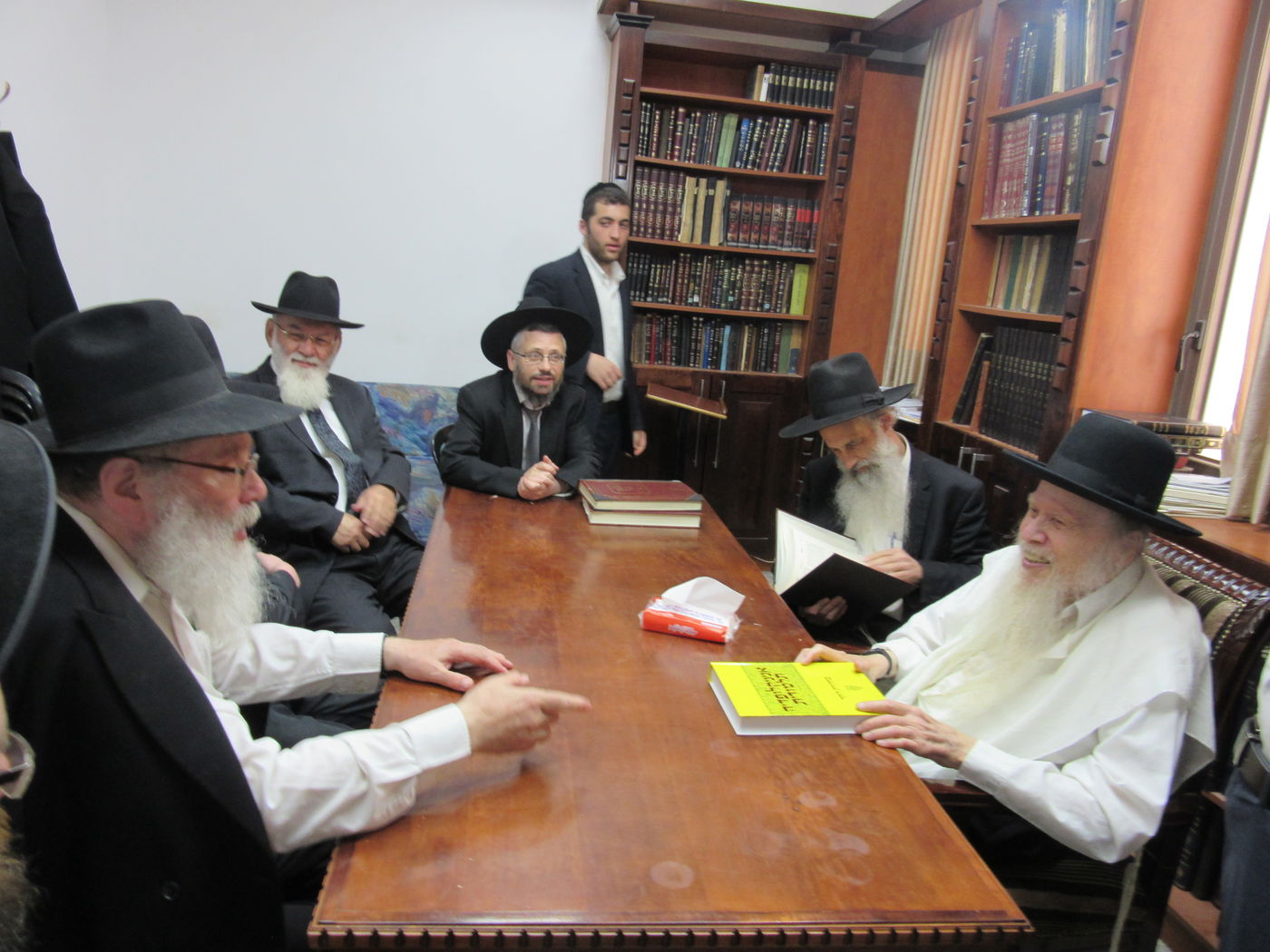 רבי אריה פינקל זצ"ל - התמונות האחרונות מחייו