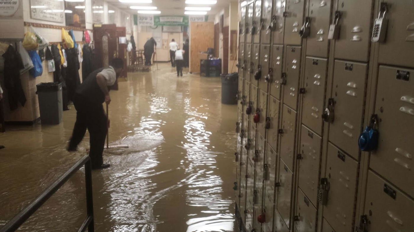 באמצע הקיץ: המבול שהציף את קרית יואל