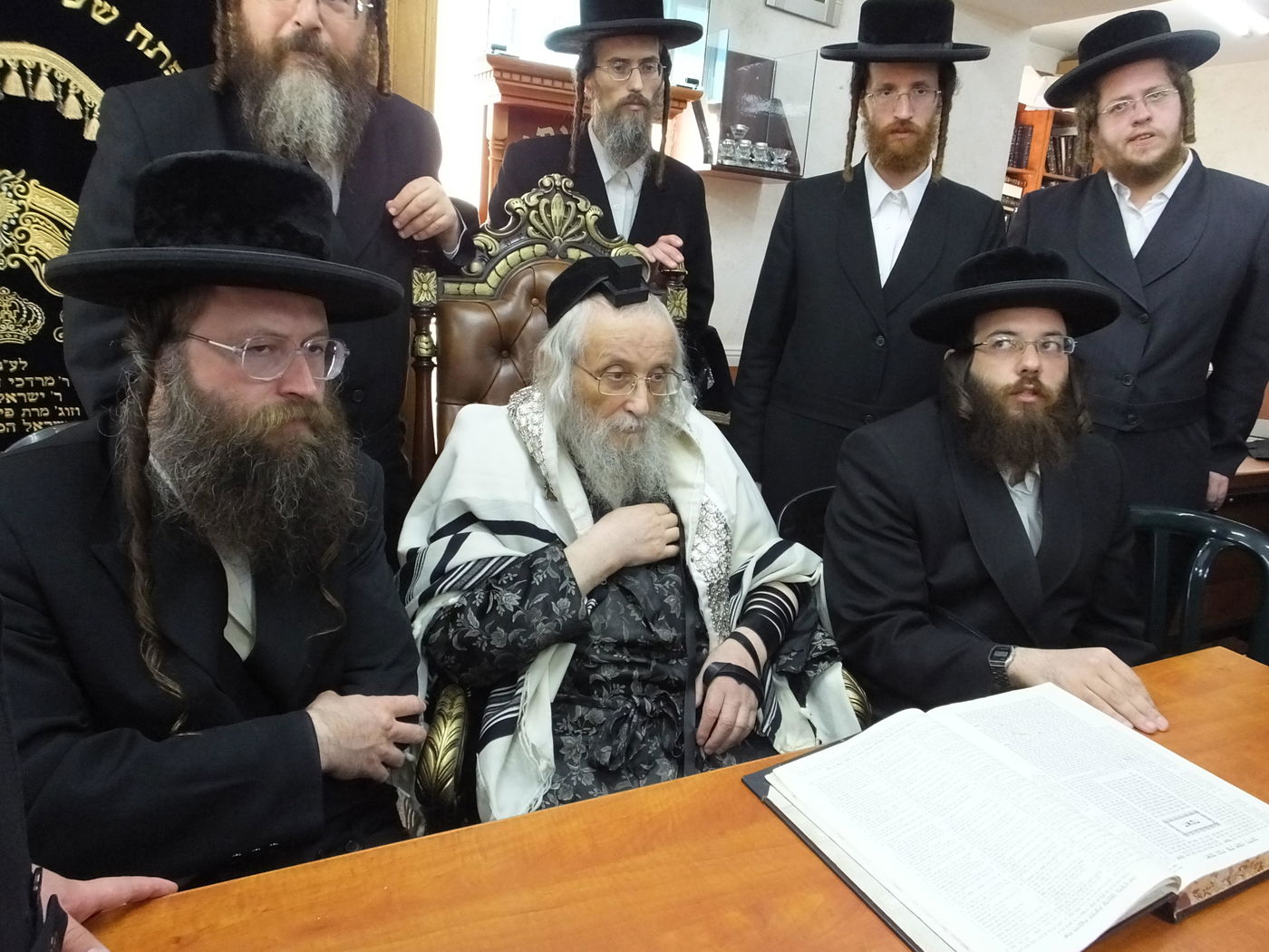 תלמידי המכינה "טוב ירושלים" נבחנו אצל הגאב"ד. תיעוד