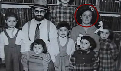 הרב עובדיה יוסף עם רעייתו הרבנית מרגלית (מוקפת בעיגול)