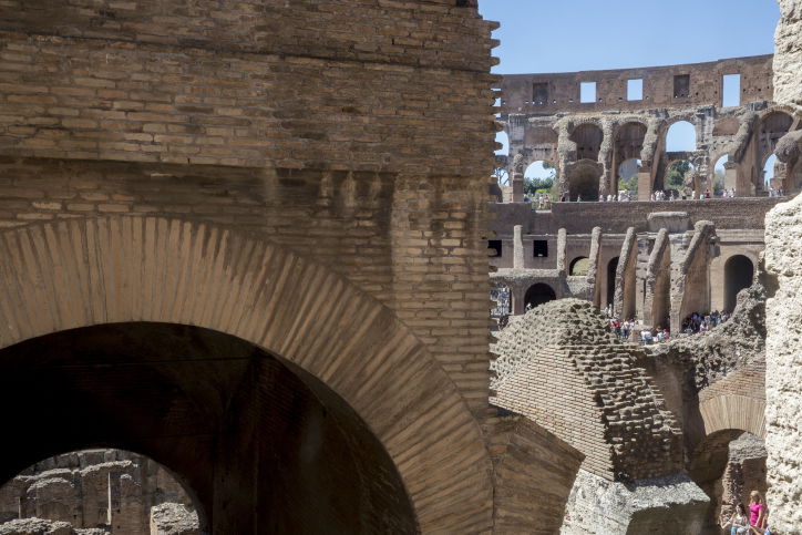 סיור בקוליסאום ברומא דרך עדשת המצלמה