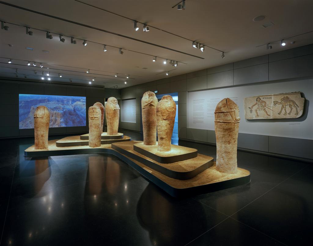 ביקור במוזיאון ישראל: לחזות באוצרות העם היהודי