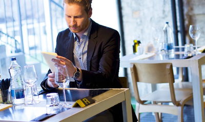 לא תפסיקו ללכת למסעדה האהובה, אך לפחות תהיו חכמים