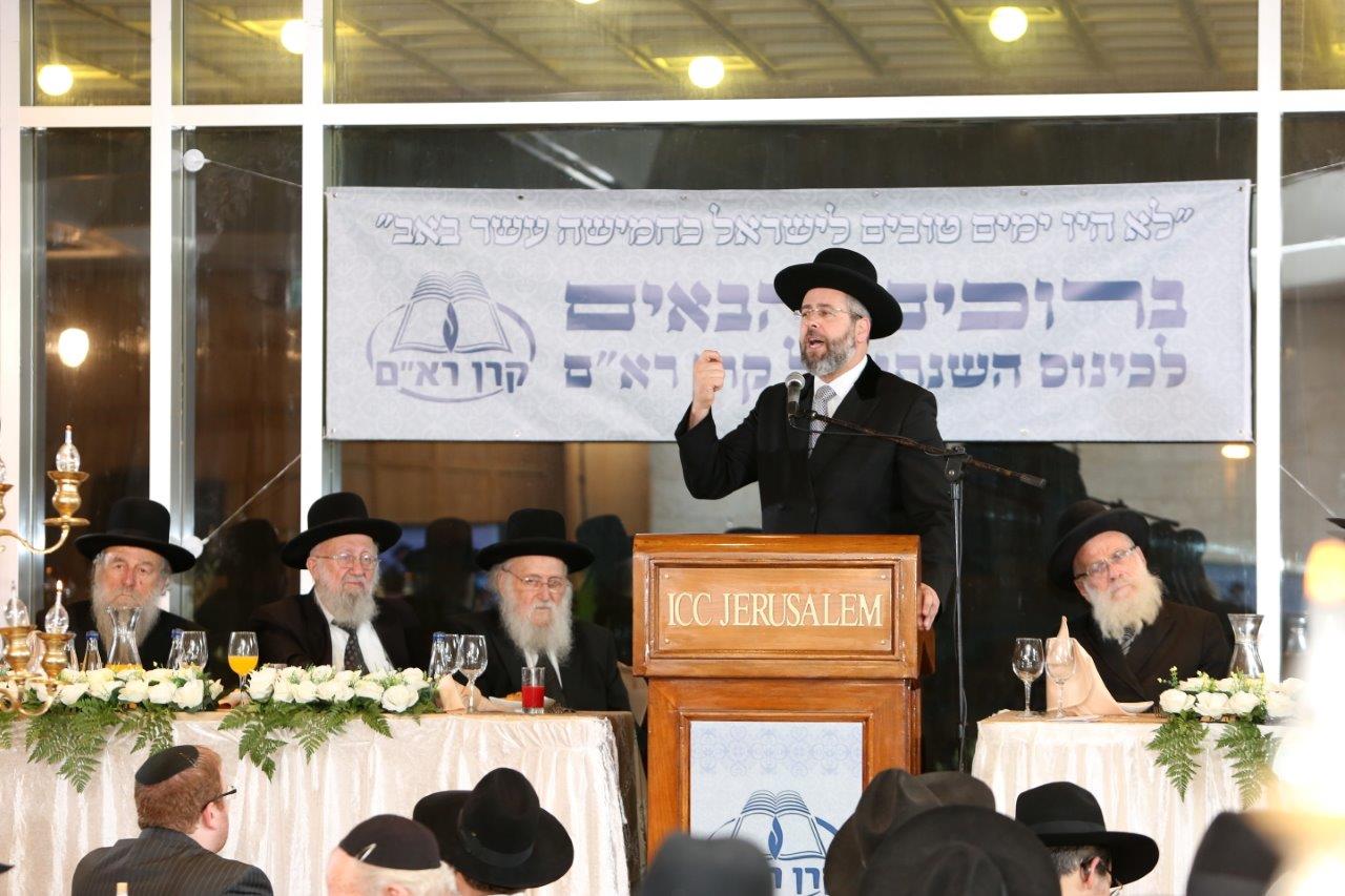 המיליונר שאיחד בכינוס אחד ראשי ישיבות חרדיות וסרוגות